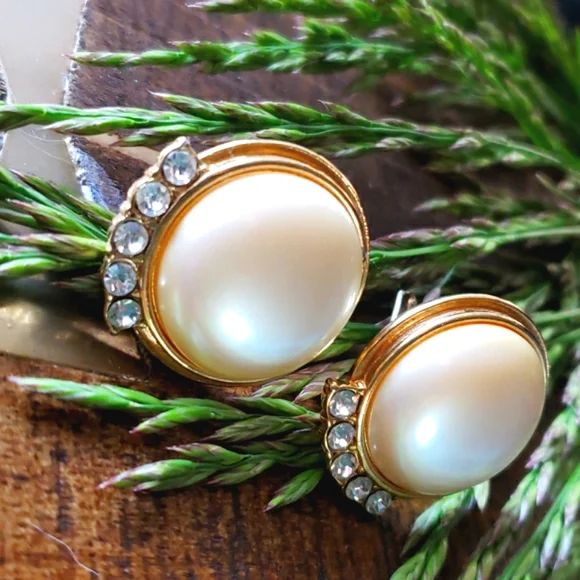 Authentic Vtg YSL Yves Saint Laurent Mabe' Pearl Rhinestone Cabochon Earrings